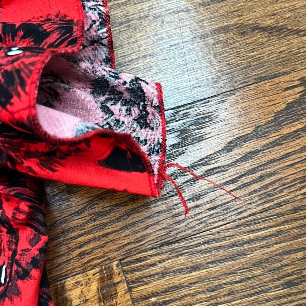 Nooworks Wolverine Ruffle Top - Picture 5 of 5